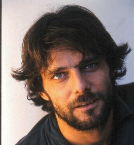 Alessandro Preziosi – Raffaello. Una vita felice Alessandro Preziosi – Raffaello. Una vita felice