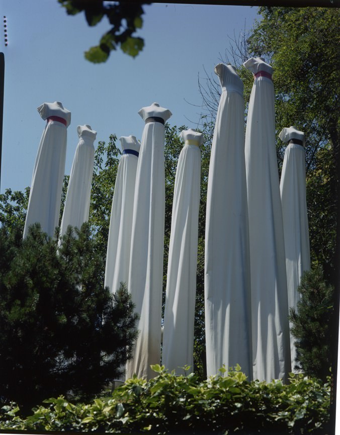 Luigi Mainolfi – Pelle della terra pelle del corpohttps://www.exibart.com/repository/media/eventi/2006/09/luigi-mainolfi-8211-pelle-della-terra-pelle-del-corpo.jpg