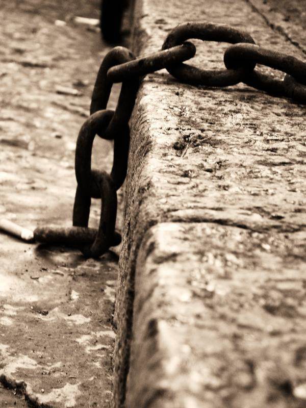 Maria Costantina Seri – Leg(ami)https://www.exibart.com/repository/media/eventi/2007/06/maria-costantina-seri-8211-legami.jpg