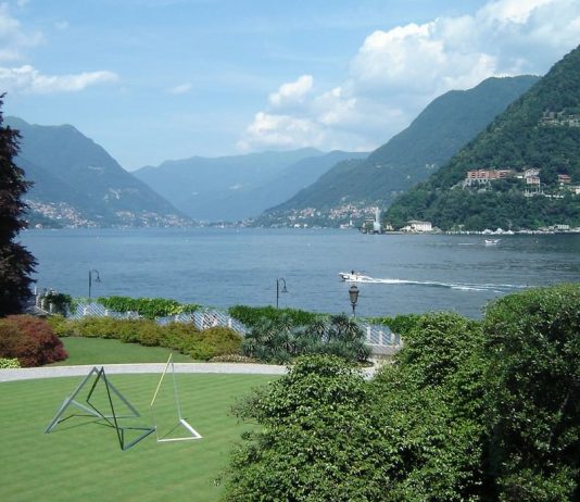 Grazia Varisco – Uno strappo alla regola