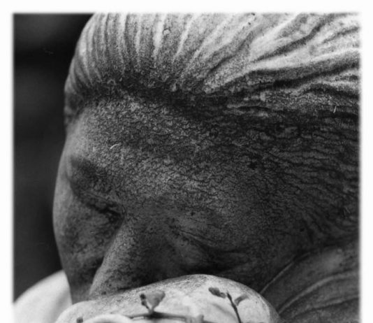 Elisa Catalano – I Sussurri degli Angeli Elisa Catalano – I Sussurri degli Angeli