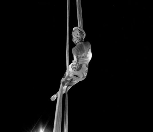 Emanuele Pagni – Corpi in luce: il sogno, la realtà Emanuele Pagni – Corpi in luce: il sogno, la realtà