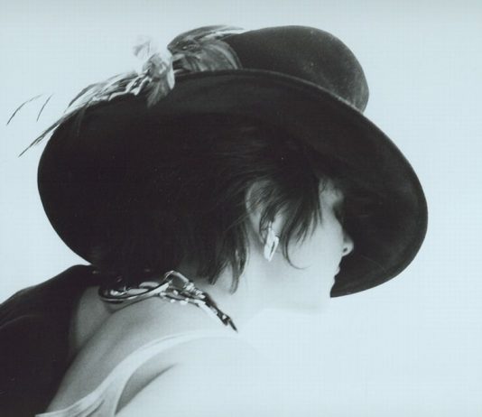 Laura Di Mauro  – Something about beauty