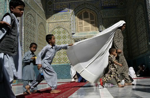 Alexandra Boulat – Modest. Donne in Medio Oriente