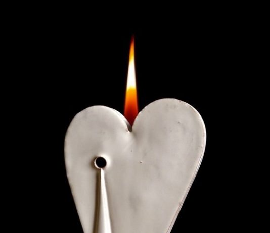 Cuore Vivo. Le lucerne di Aldo Rontini