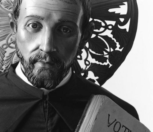 Luigi Spina – Il principe mendicante Luigi Spina – Il principe mendicante