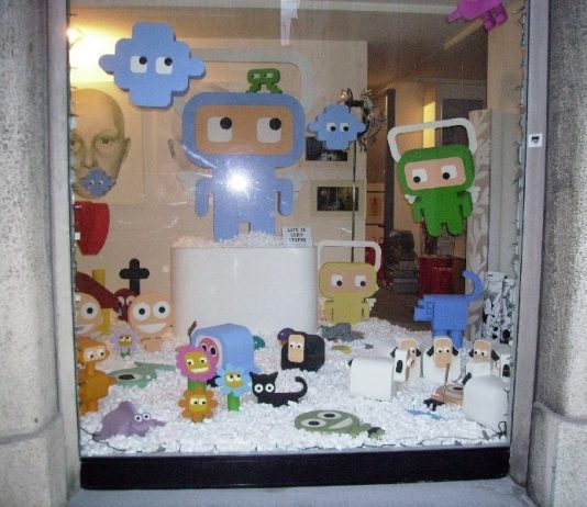 Sure Creative Lab – Life is very stupid Sure Creative Lab – Life is very stupid