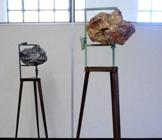 Athanasios Argianas – Sing Sideways / Sing From The Middle To The Start