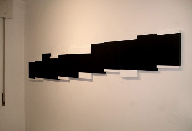 Giovanna Strada – Una lettura dello spazio nella pitturahttps://www.exibart.com/repository/media/eventi/2008/03/giovanna-strada-8211-una-lettura-dello-spazio-nella-pittura.jpg