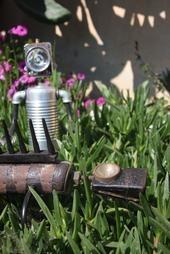 Andrea Locci – Io, robot. Invasione della terra ed altre storie assemblando rifiuti