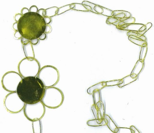 Claudia Parrilli / Paola Siciliano – Gioielli Giocati