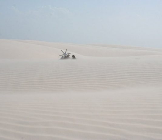 Tomas Saraceno – Cloudy dunes Tomas Saraceno – Cloudy dunes