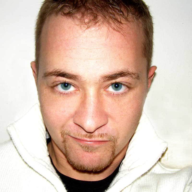 Daniele Montenovo – Alterazioni visivehttps://www.exibart.com/repository/media/eventi/2008/05/daniele-montenovo-8211-alterazioni-visive.jpg