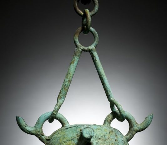 Gruppo di famiglia in un interno