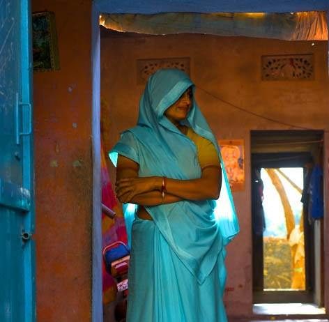 Sheila Mckinnon – Invisible women. La dignità nel silenzio