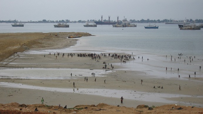 Jarr | Priori | Roccasalvahttps://www.exibart.com/repository/media/eventi/2008/06/jarr-priori-roccasalva.jpg