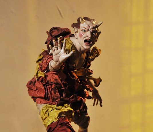 Tradizione in azione