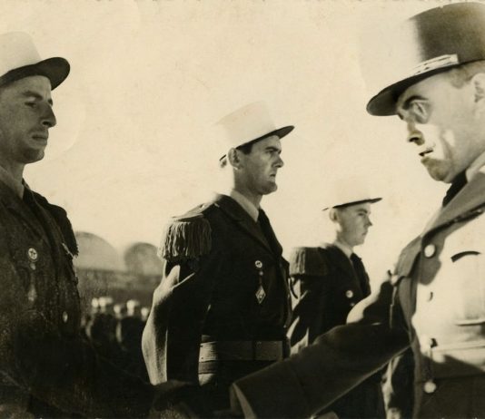 Con lo sguardo di un legionario