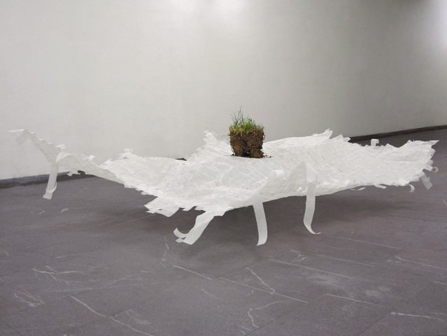 Serena Piccinini – Correndo con le forbici in manohttps://www.exibart.com/repository/media/eventi/2008/09/serena-piccinini-8211-correndo-con-le-forbici-in-mano.jpg