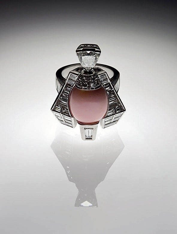 Enrico Cirio – Le nuove collezionihttps://www.exibart.com/repository/media/eventi/2008/10/enrico-cirio-8211-le-nuove-collezioni.jpg