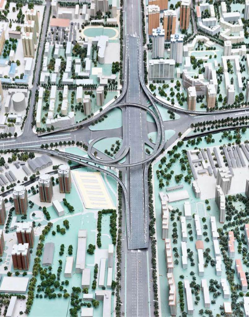 Olivo Barbieri – site specific_BEIJING 08https://www.exibart.com/repository/media/eventi/2008/10/olivo-barbieri-8211-site-specific_beijing-08.jpg