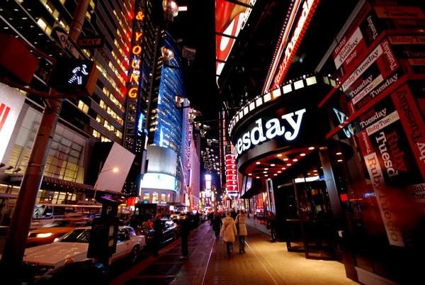 Manuel Polidori – Urban shothttps://www.exibart.com/repository/media/eventi/2008/11/manuel-polidori-8211-urban-shot.jpg