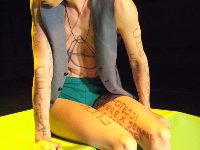 Motus Syrma Antigones -Too late!https://www.exibart.com/repository/media/eventi/2008/11/motus-syrma-antigones-too-late.jpg