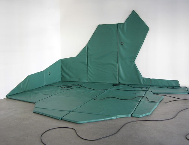 O’A.I.R. Artists in Residence – Antonio O’Connell / Stefan Roigkhttps://www.exibart.com/repository/media/eventi/2008/11/o’a.i.r.-artists-in-residence-8211-antonio-o’connell-stefan-roigk.jpg