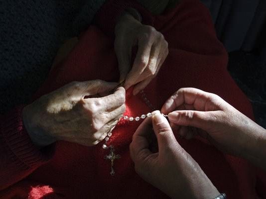 Roberta Valerio – Onora il padre e la madre. Badanti