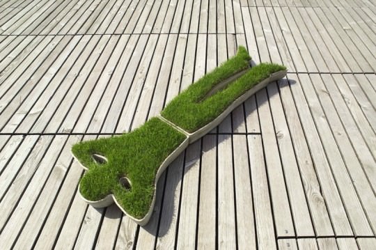 Maravee 2009 Village – Abiti e Oggetti Menoperpiùhttps://www.exibart.com/repository/media/eventi/2008/12/maravee-2009-village-8211-abiti-e-oggetti-menoperpiù.jpg