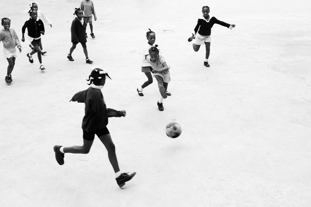 Stefano Guindani – No words. Haiti trough the eyehttps://www.exibart.com/repository/media/eventi/2008/12/stefano-guindani-8211-no-words.-haiti-trough-the-eye.jpg