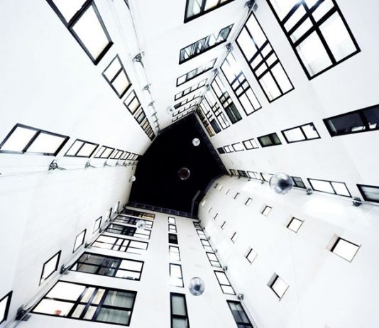 Silvana De Stefano – Movimenti