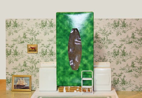 Nancy Radloff – The pinecone and the finger