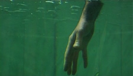 Perchè Napoli? – Claire Fontaine