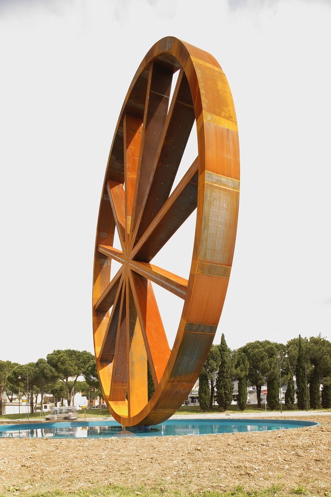 Dani Karavan – Tempohttps://www.exibart.com/repository/media/eventi/2009/04/dani-karavan-8211-tempo.jpg