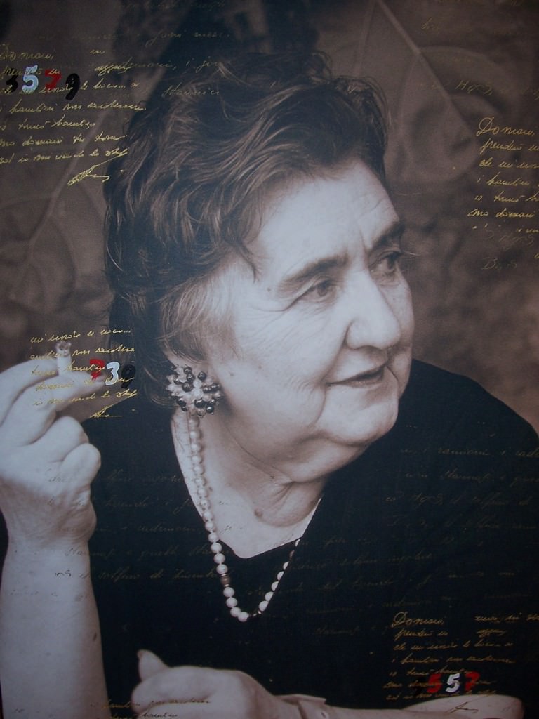 Giuliano Grittini – Alda Merini. Sguardi poeticihttps://www.exibart.com/repository/media/eventi/2009/04/giuliano-grittini-8211-alda-merini.-sguardi-poetici.jpg