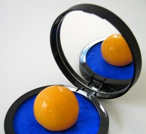 Travelling Light: London/Venice Biennale Travelling Light: London/Venice Biennale