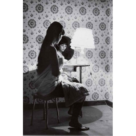 Mario De Biasi – Donne allo specchio