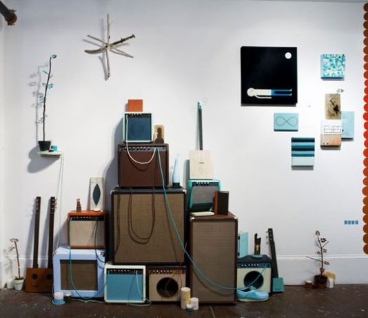 Jim Houser – The Tip Of The Sword