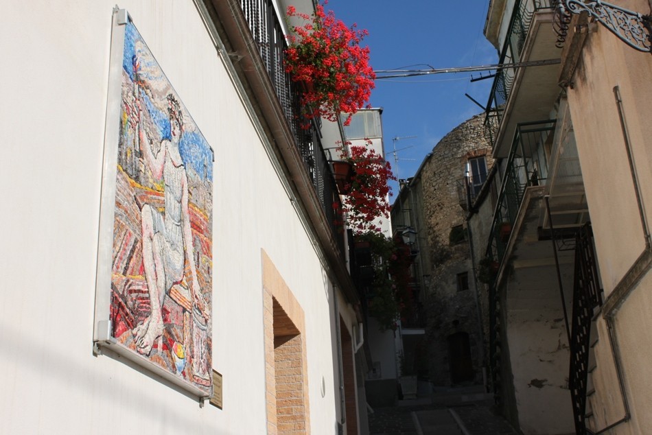 Un mosaico per Tornareccio 2009https://www.exibart.com/repository/media/eventi/2009/07/un-mosaico-per-tornareccio-2009.jpg