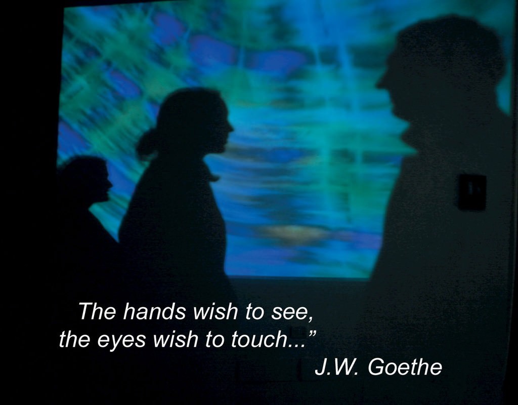 Le Mani Vogliono Vederehttps://www.exibart.com/repository/media/eventi/2009/10/le-mani-vogliono-vedere.jpg