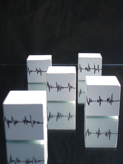 Angela Lomele – Elettropsicogrammahttps://www.exibart.com/repository/media/eventi/2009/11/angela-lomele-8211-elettropsicogramma.jpg