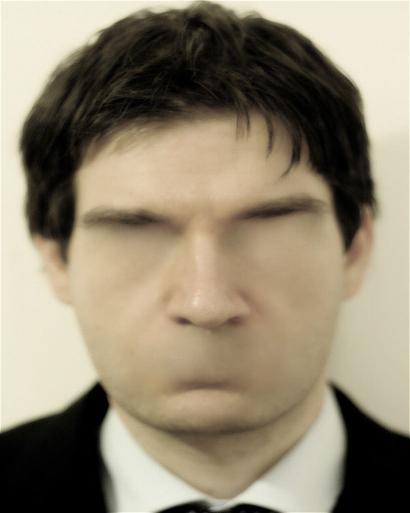 Napolitano & Petricca – Specchiohttps://www.exibart.com/repository/media/eventi/2009/11/napolitano-038-petricca-8211-specchio.jpg