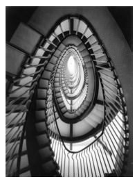 Oscar Savio – Architettura in bianco e nero nelle fotografie