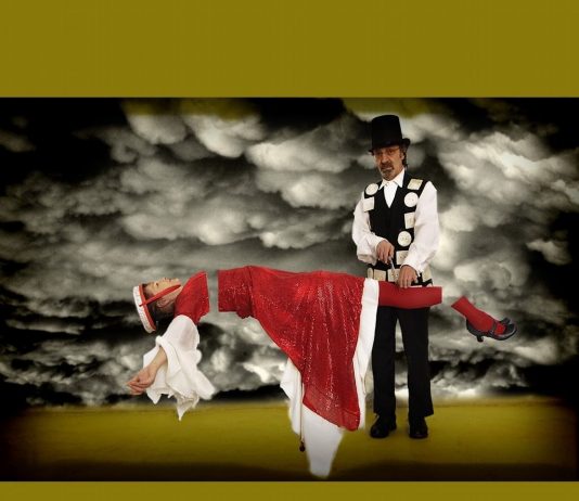 Andrea de Carvalho – Circus Errans