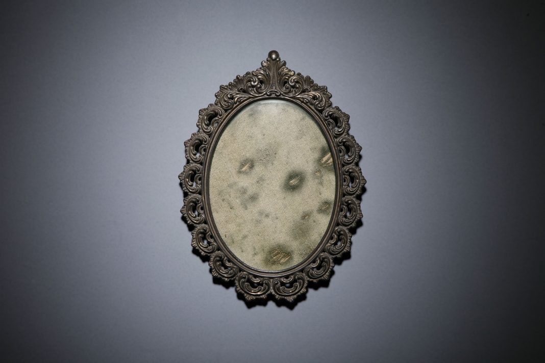 Davide D’Elia – Ieri distrattamente mi volsi a considerar altrui memoriehttps://www.exibart.com/repository/media/eventi/2010/02/davide-d8217elia-8211-ieri-distrattamente-mi-volsi-a-considerar-altrui-memorie-1068x712.jpg