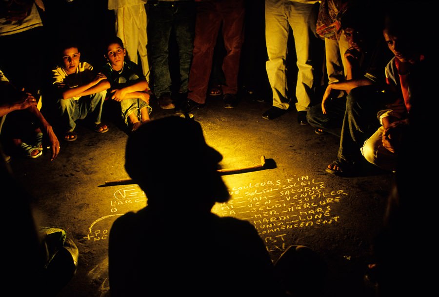 Stefano Torrione – Jemaa el Fna. L’intangibilehttps://www.exibart.com/repository/media/eventi/2010/02/stefano-torrione-8211-jemaa-el-fna.-l8217intangibile.jpg