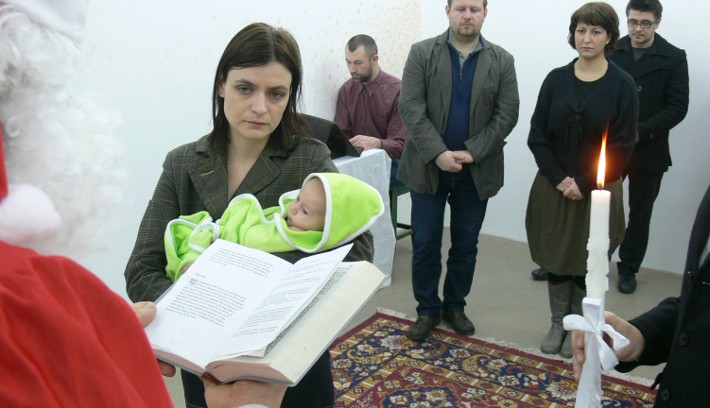 Ciprian Muresan – The Unbelonginghttps://www.exibart.com/repository/media/eventi/2010/03/ciprian-muresan-8211-the-unbelonging.jpg