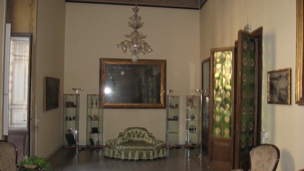 Città universale. Le collezioni orientali a Roma #2https://www.exibart.com/repository/media/eventi/2010/03/città-universale.-le-collezioni-orientali-a-roma-2.jpg