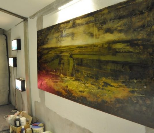 Loft life. Art live Loft life. Art live